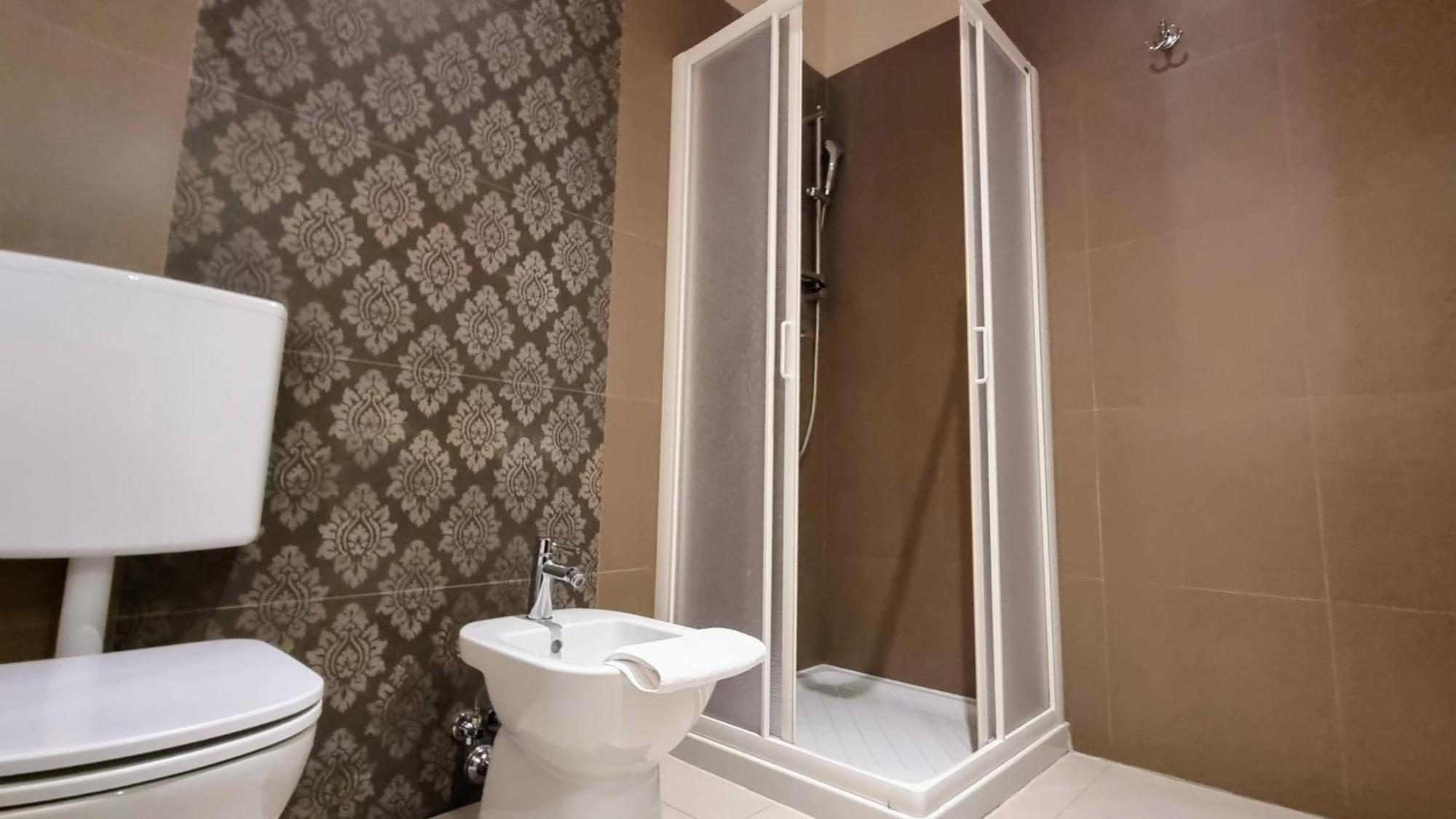 Locanda Al Volo Tommaseo Триест Екстериор снимка