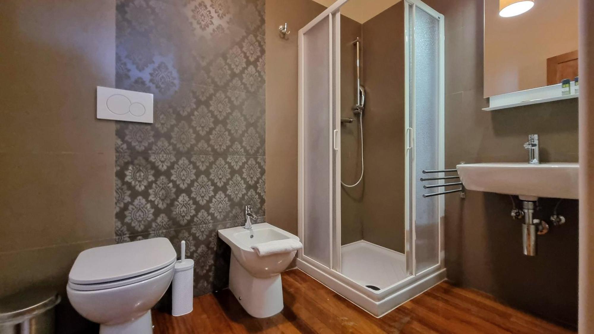 Locanda Al Volo Tommaseo Триест Екстериор снимка